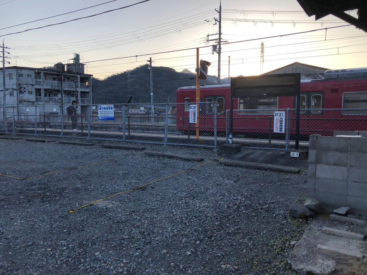 ラクピーライト鶴居駅の外観・駐車場イメージ1枚目