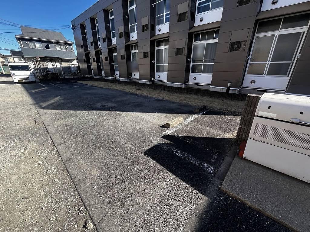 グリーンハウスⅤ(22080)の外観・駐車場イメージ1枚目