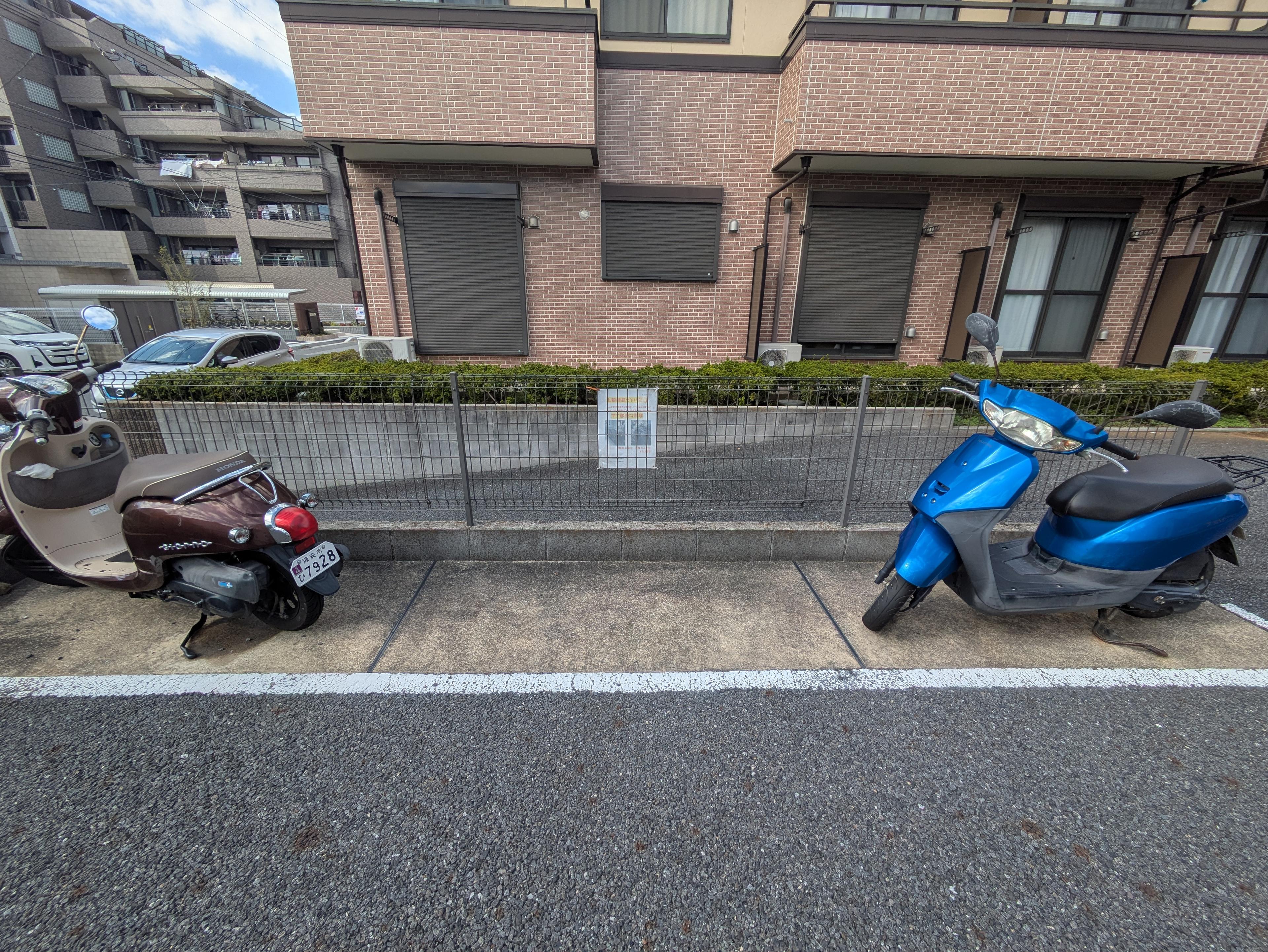 Felice Maihama(フェリーチェ舞浜)の外観・駐車場イメージ3枚目
