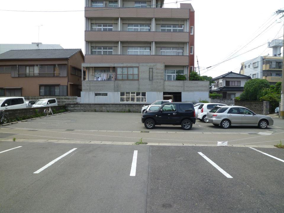 志々目駐車場の外観・駐車場イメージ3枚目