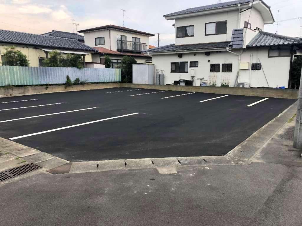 愛谷町植田駐車場の外観・駐車場イメージ1枚目