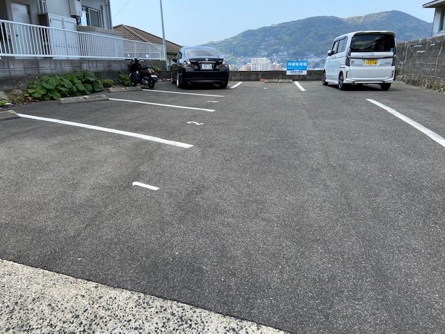 峰坂月極駐車場の外観・駐車場イメージ1枚目