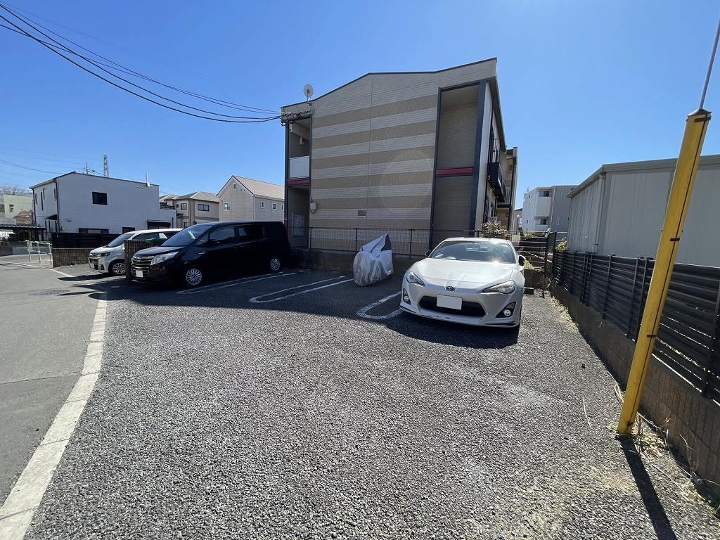 m ヴィラージュ(26258)の外観・駐車場イメージ1枚目