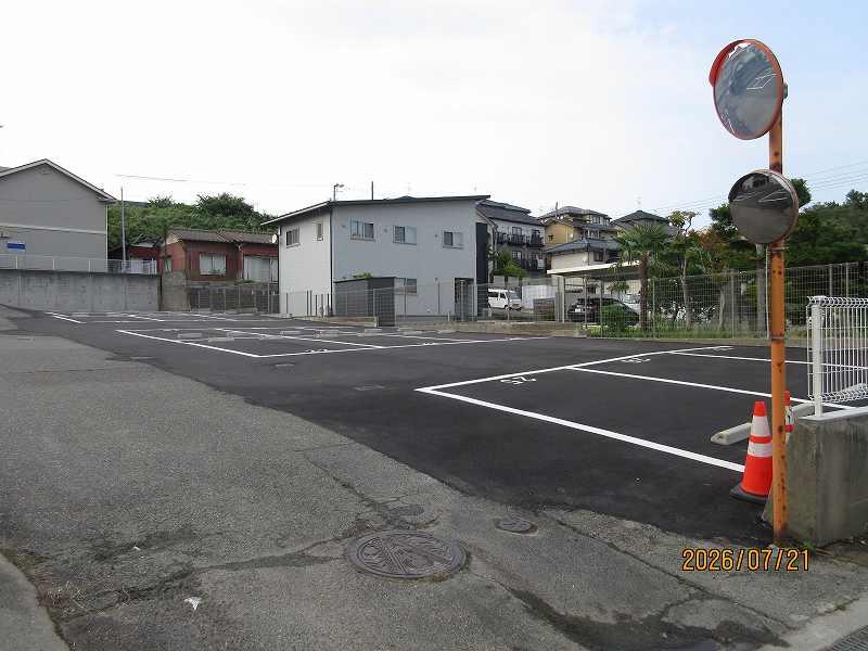 青山セカンドパーク2の外観・駐車場イメージ2枚目
