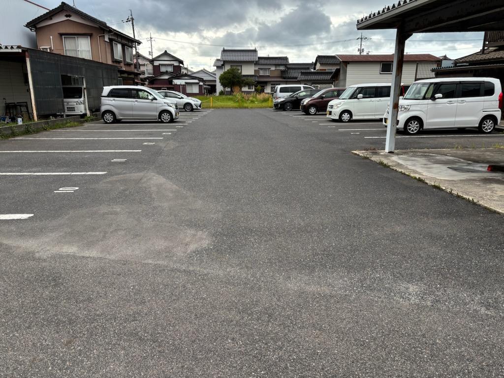 田後月極駐車場の外観・駐車場イメージ1枚目