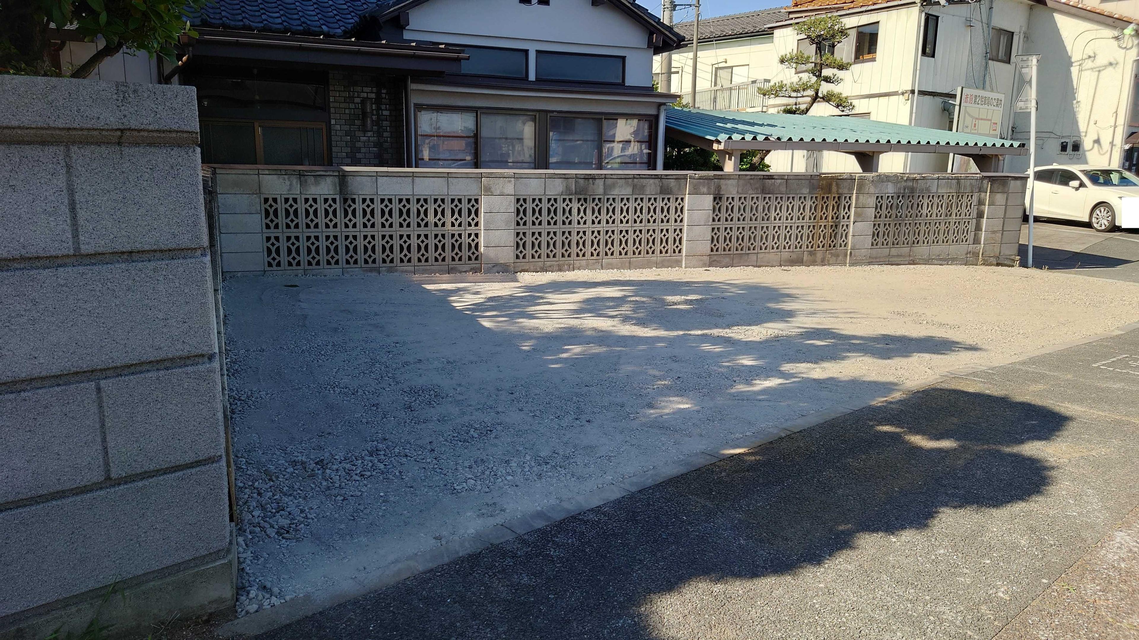 芝塚町S月極駐車場の外観・駐車場イメージ3枚目