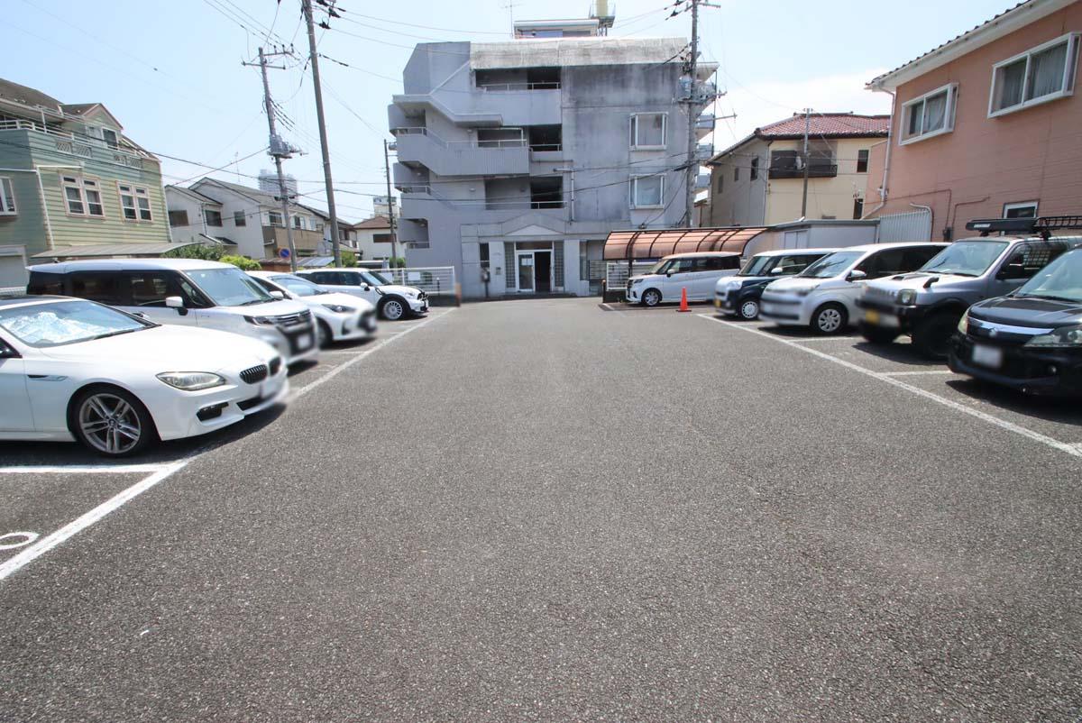 K・Y月極駐車場の外観・駐車場イメージ3枚目
