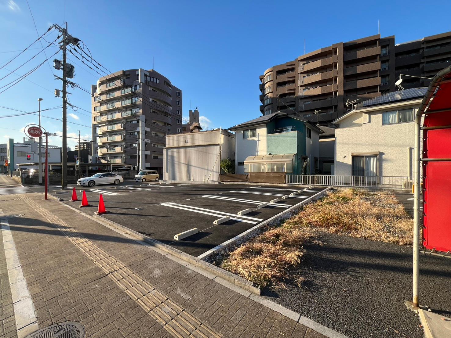 パーキング白石Dの外観・駐車場イメージ1枚目