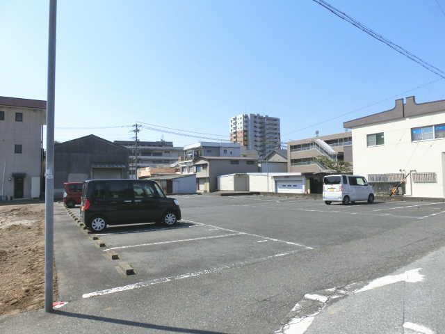 ワイズ・真清田 第6(北)駐車場の外観・駐車場イメージ1枚目