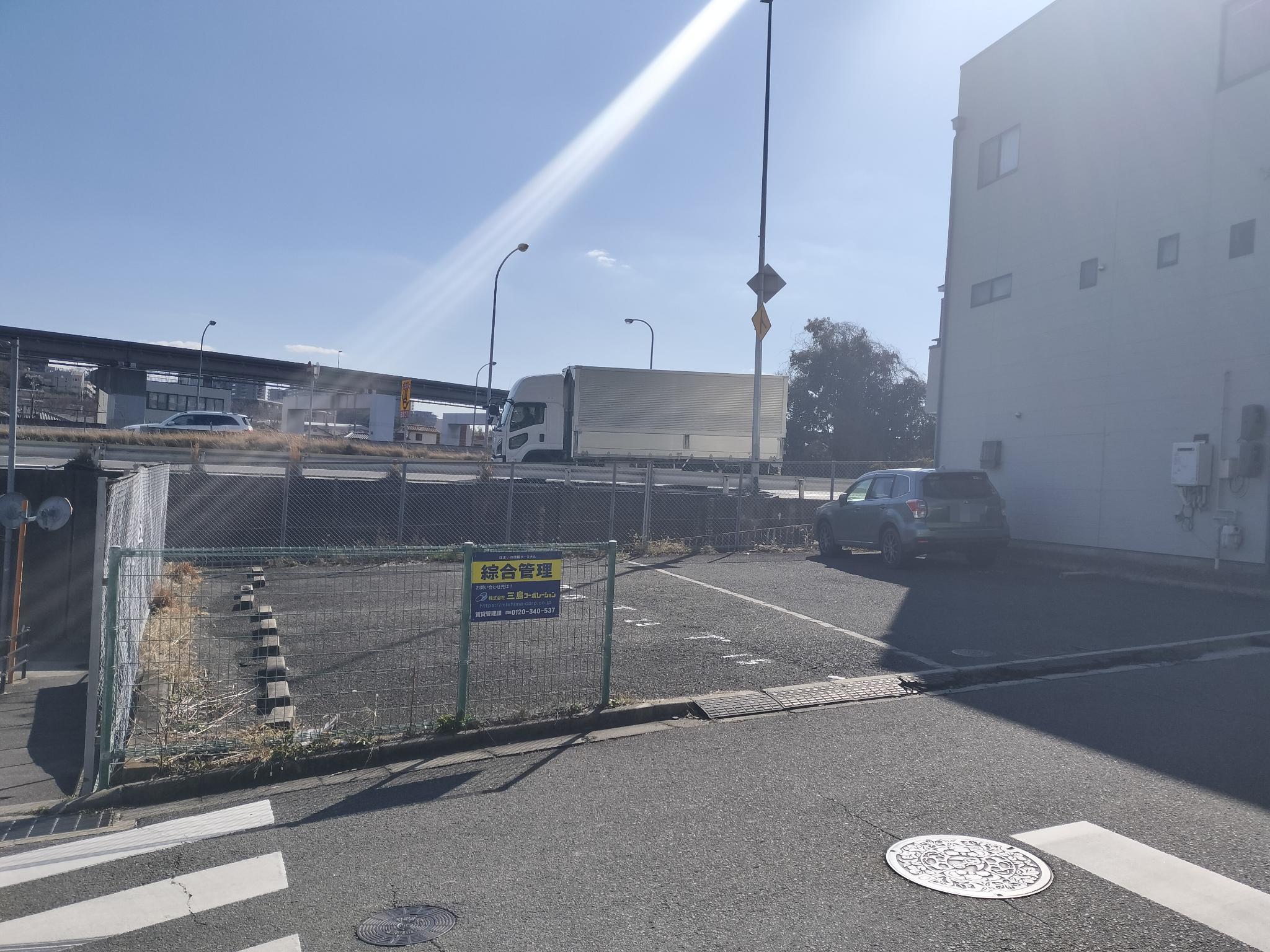 第二中野駐車場の外観・駐車場イメージ1枚目