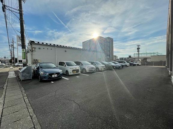 アルカンシェルⅡ(14460)の外観・駐車場イメージ1枚目