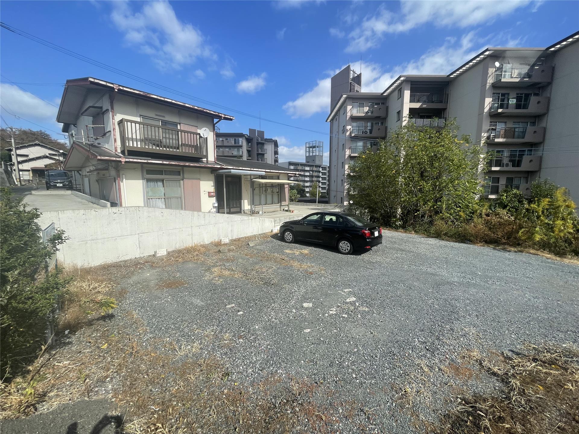 紅梅河原駐車場の外観・駐車場イメージ2枚目