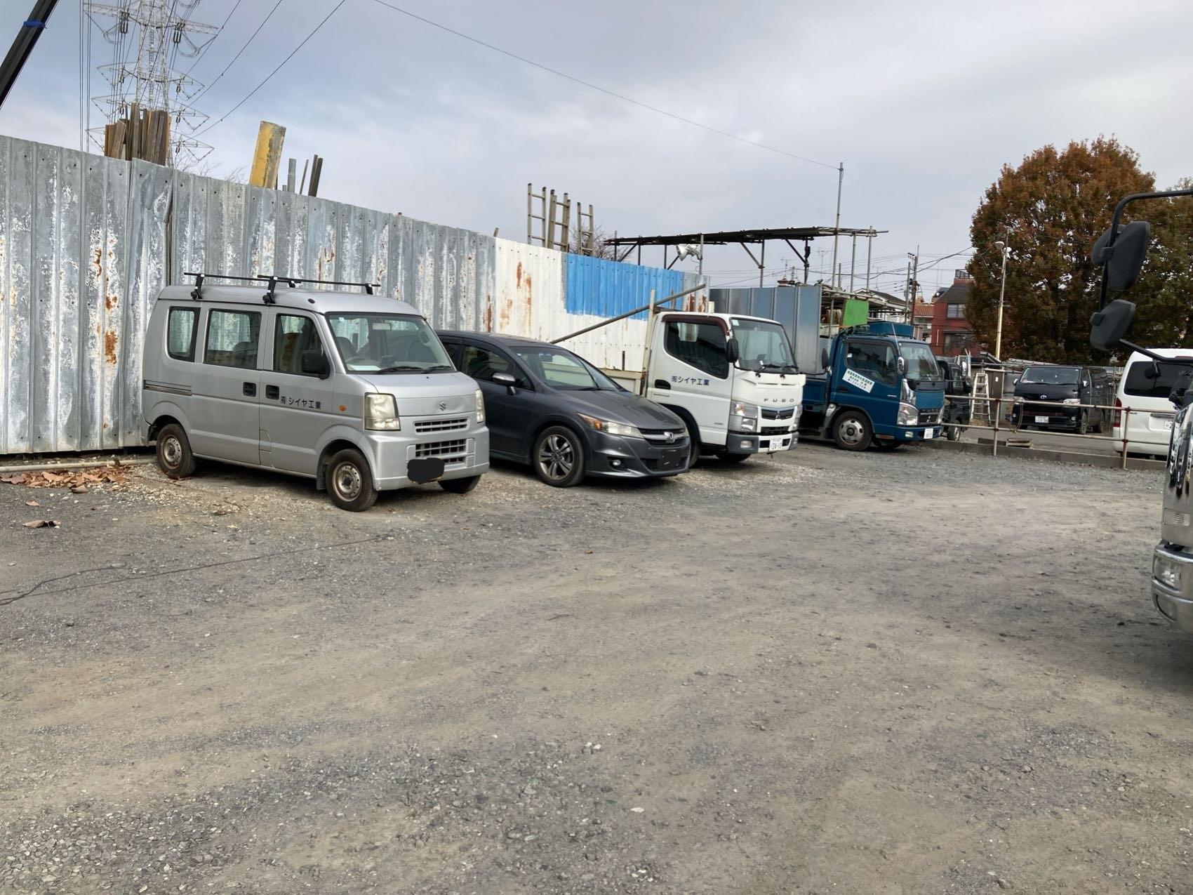 カーポート金子Ⅱの外観・駐車場イメージ3枚目