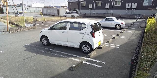 Leoty(30938)の外観・駐車場イメージ2枚目