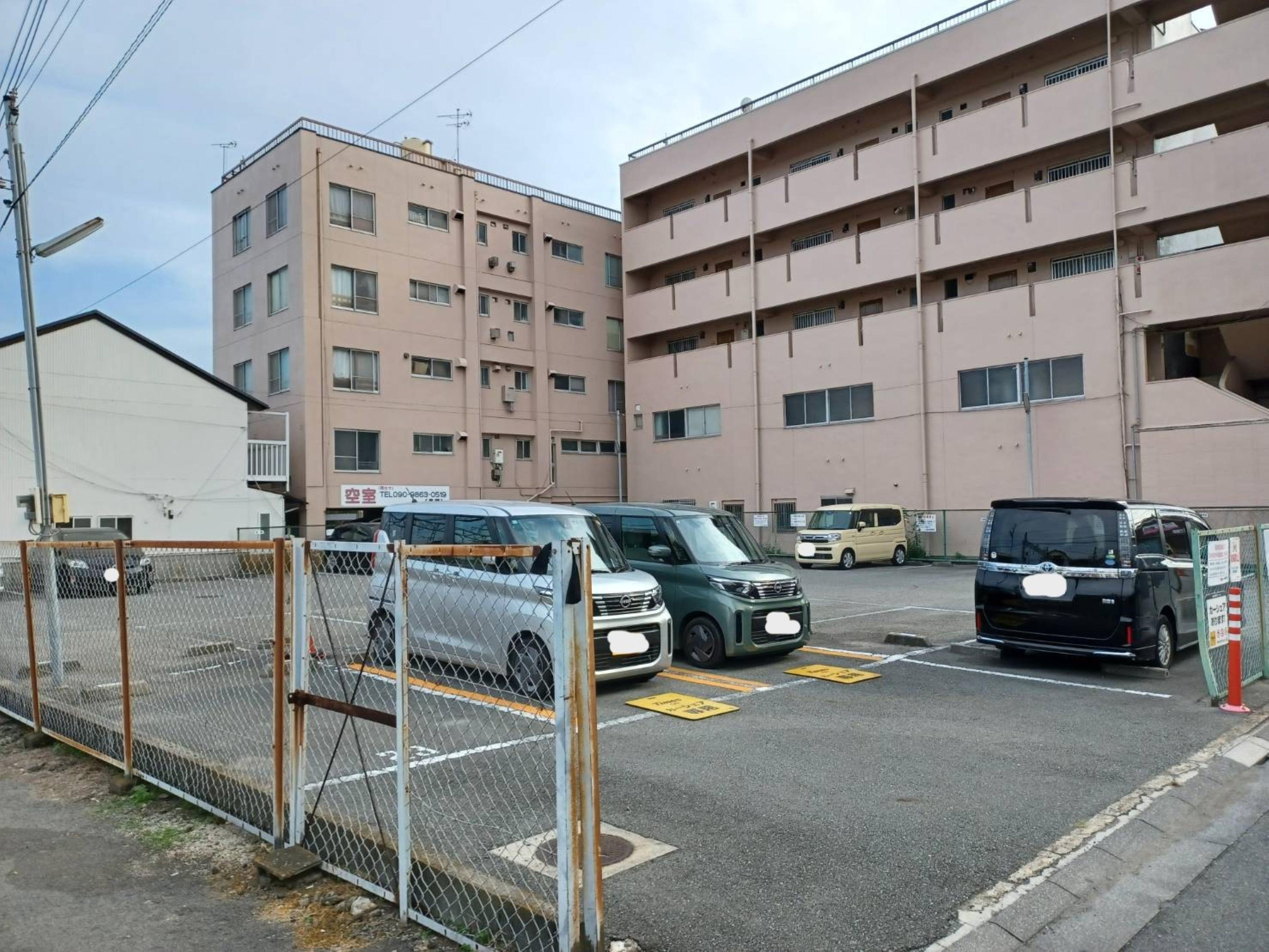 飾磨東駐車場の外観・駐車場イメージ2枚目