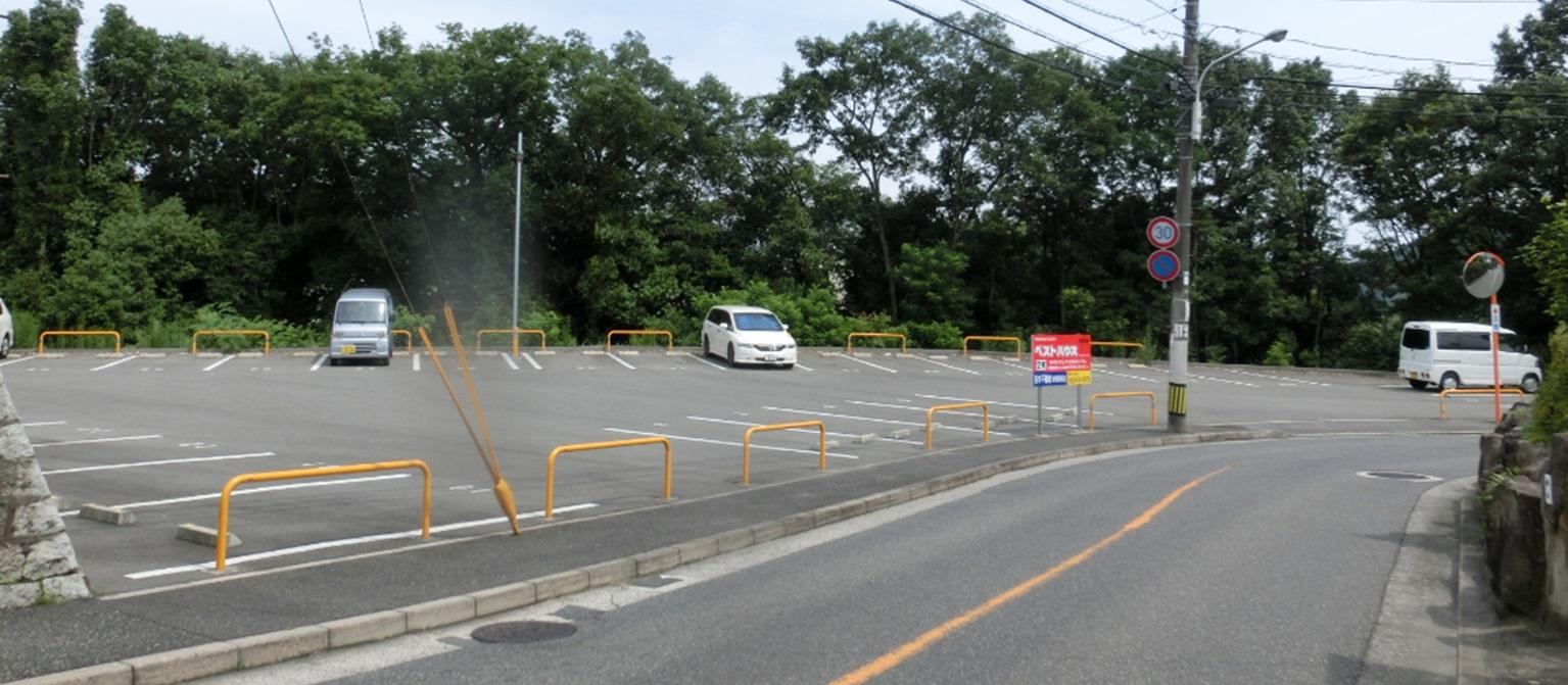 弘億駐車場の外観・駐車場イメージ1枚目