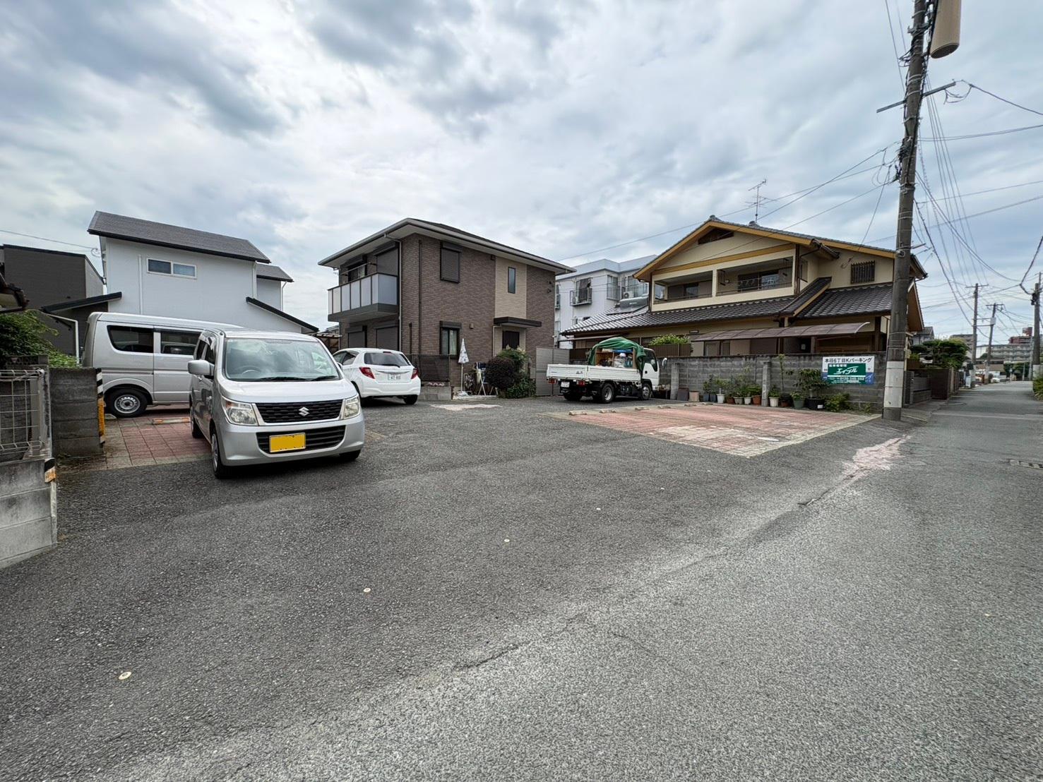 本荘6丁目Kパーキングの外観・駐車場イメージ1枚目
