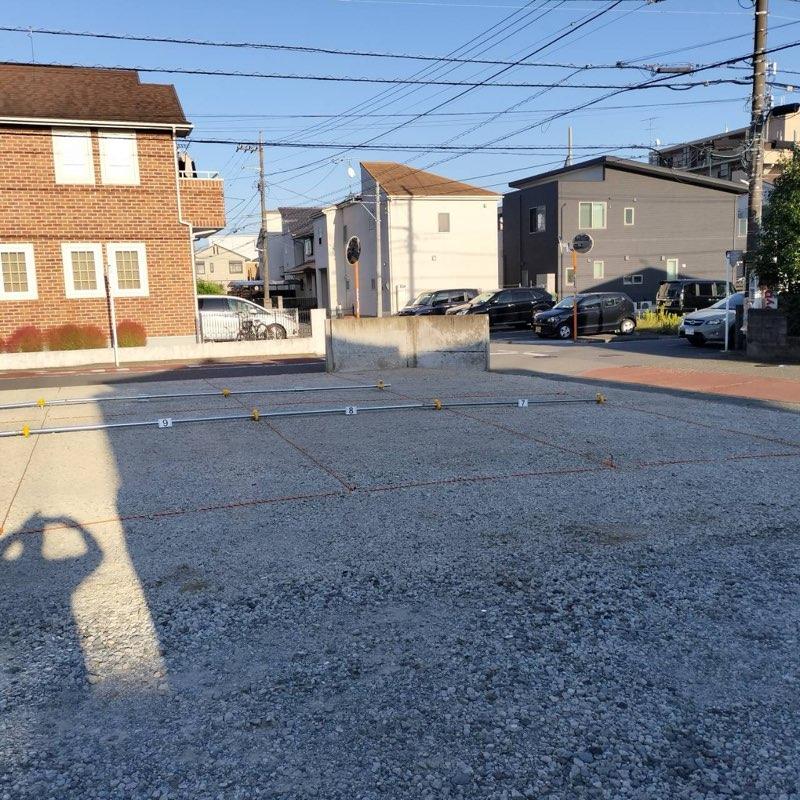 グラスリバーパーキングの外観・駐車場イメージ3枚目