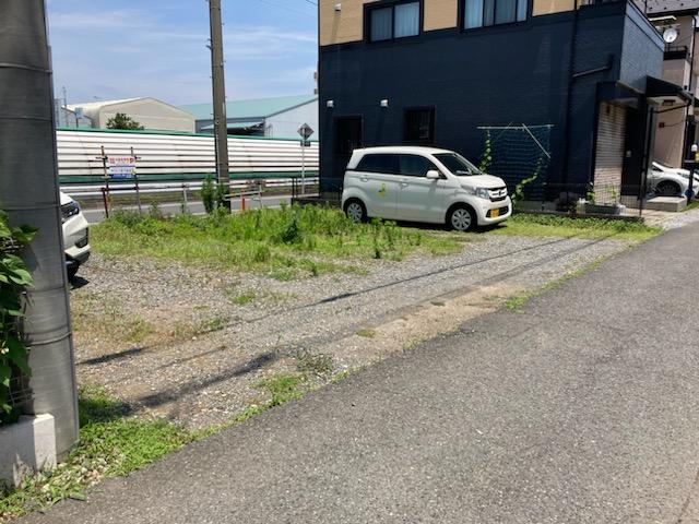 川原駐車場の外観・駐車場イメージ2枚目