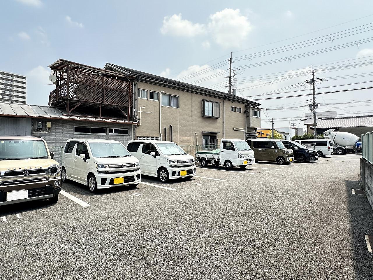 森脇モータープールの外観・駐車場イメージ2枚目