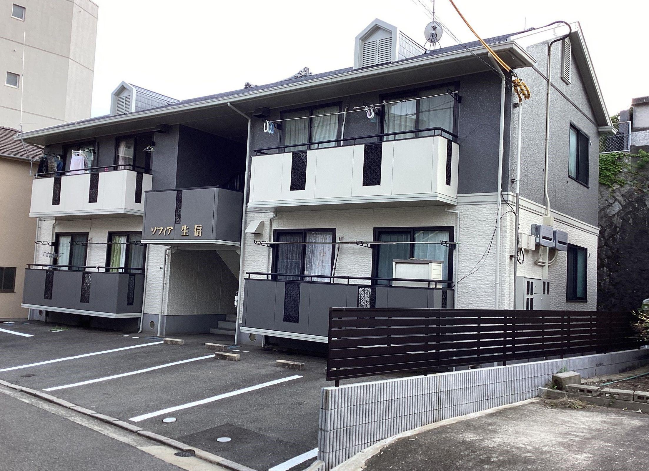 ソフィア生信ガレージの外観・駐車場イメージ1枚目