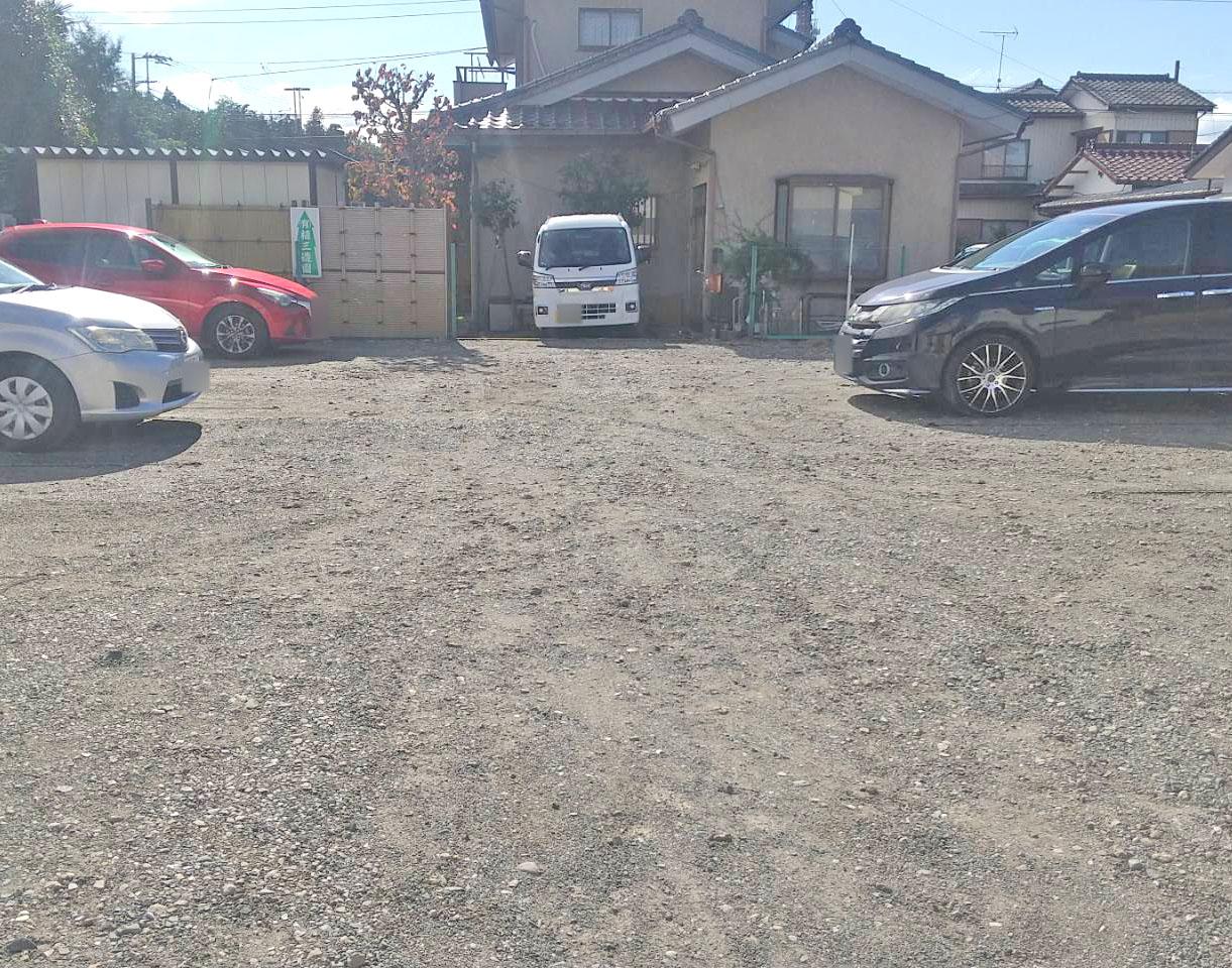 TM180 長峰小堤第2駐車場の外観・駐車場イメージ1枚目