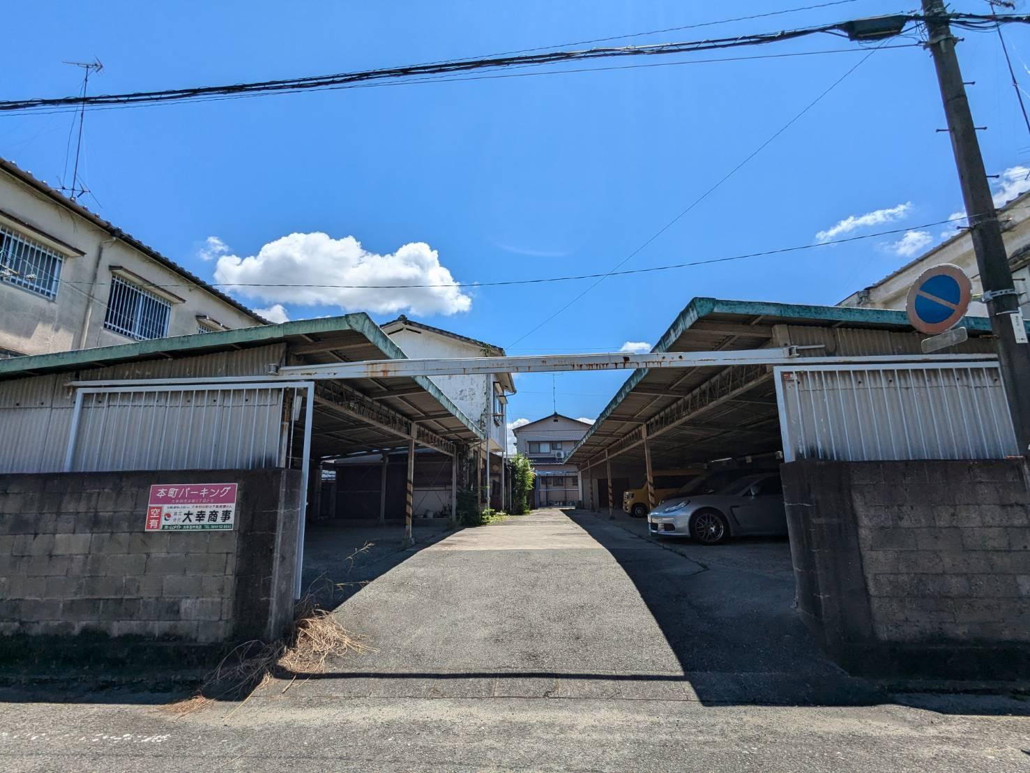 本町パーキングの外観・駐車場イメージ1枚目