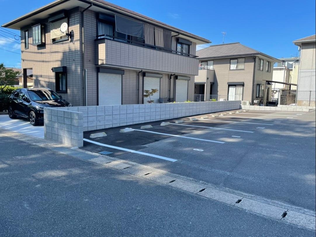 井堀4丁目駐車場の外観・駐車場イメージ2枚目