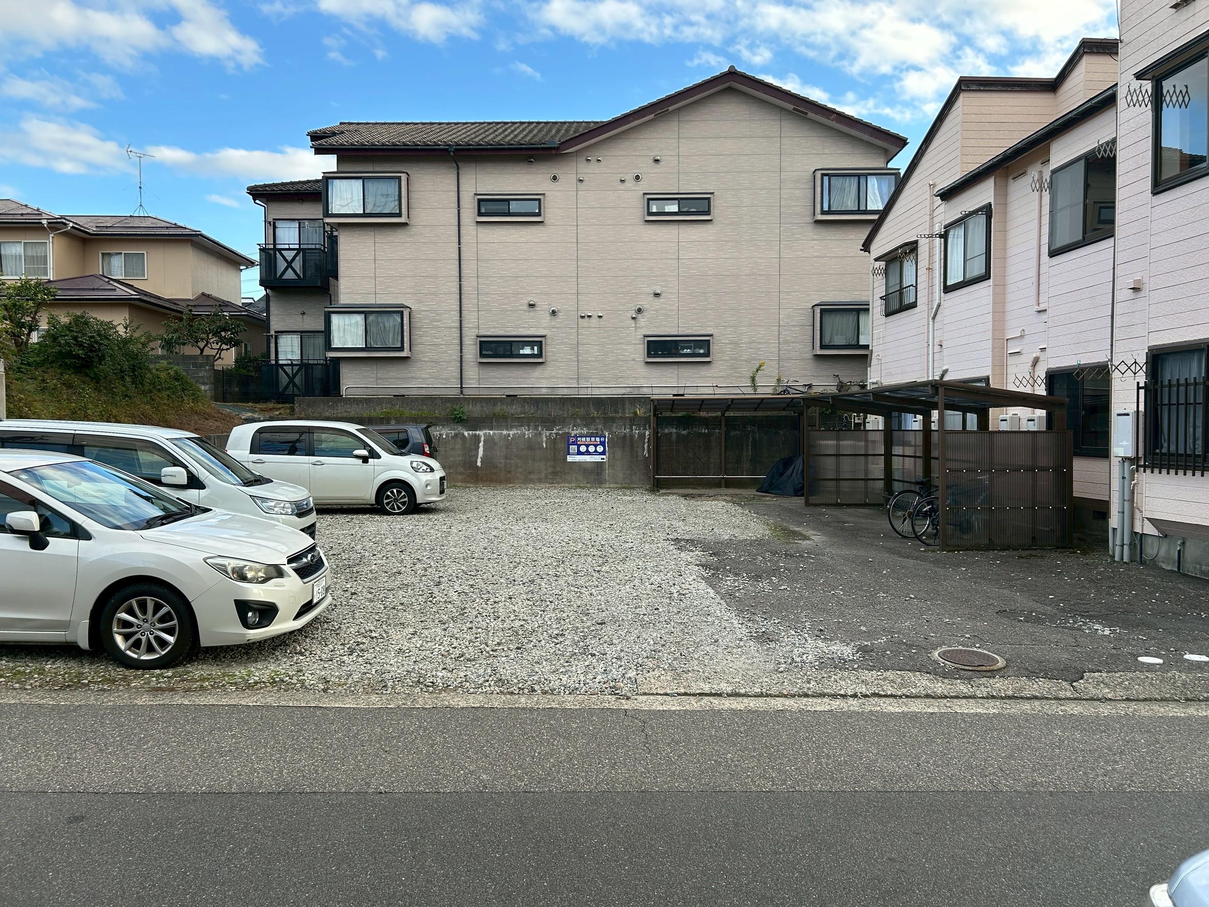 84.光ハイツ駐車場の外観・駐車場イメージ2枚目