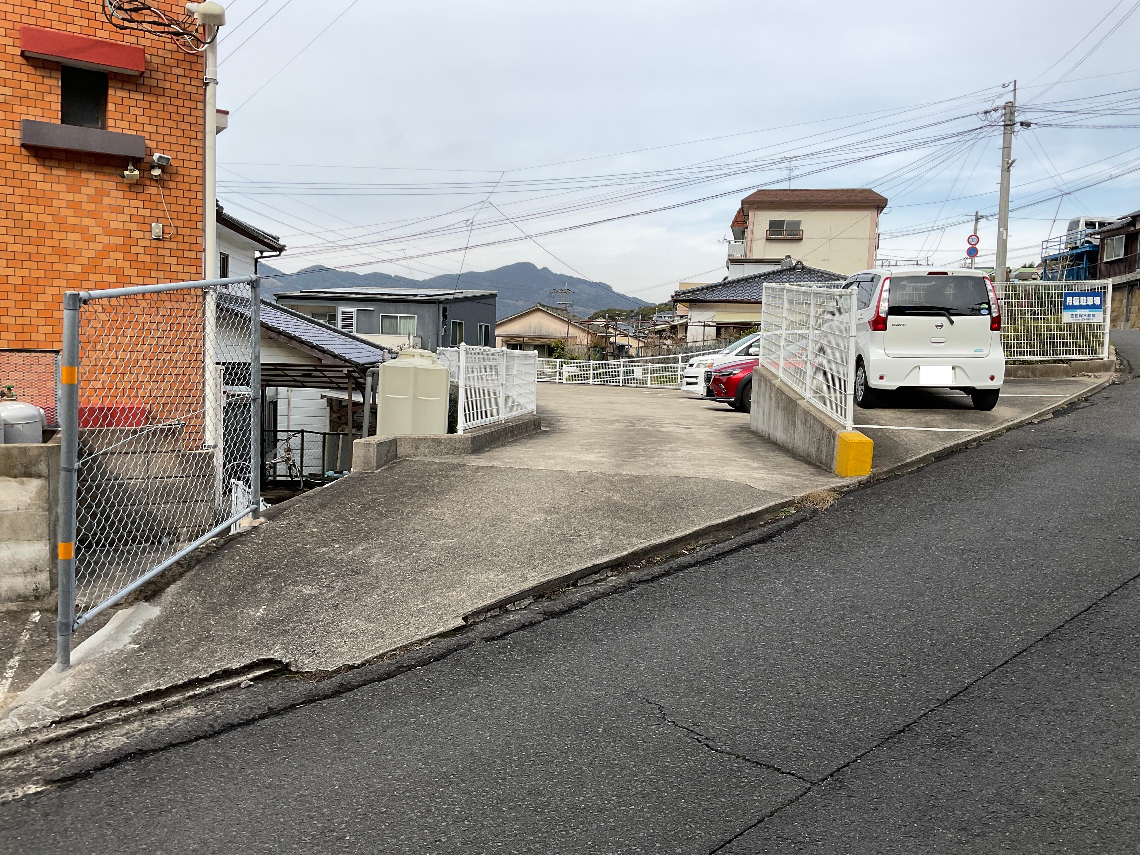 佐藤駐車場の外観・駐車場イメージ1枚目
