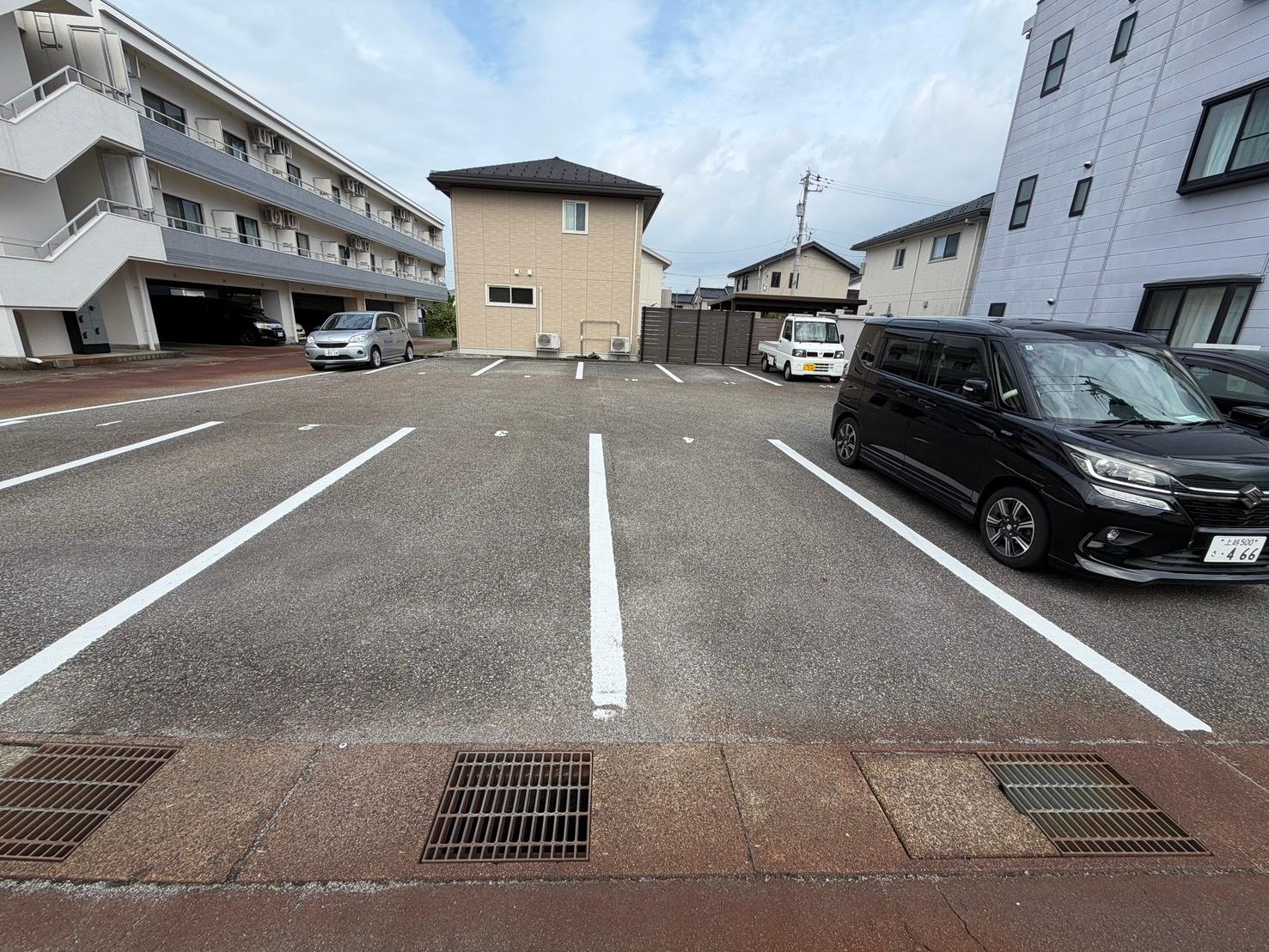 寺町第1公園前駐車場の外観・駐車場イメージ2枚目