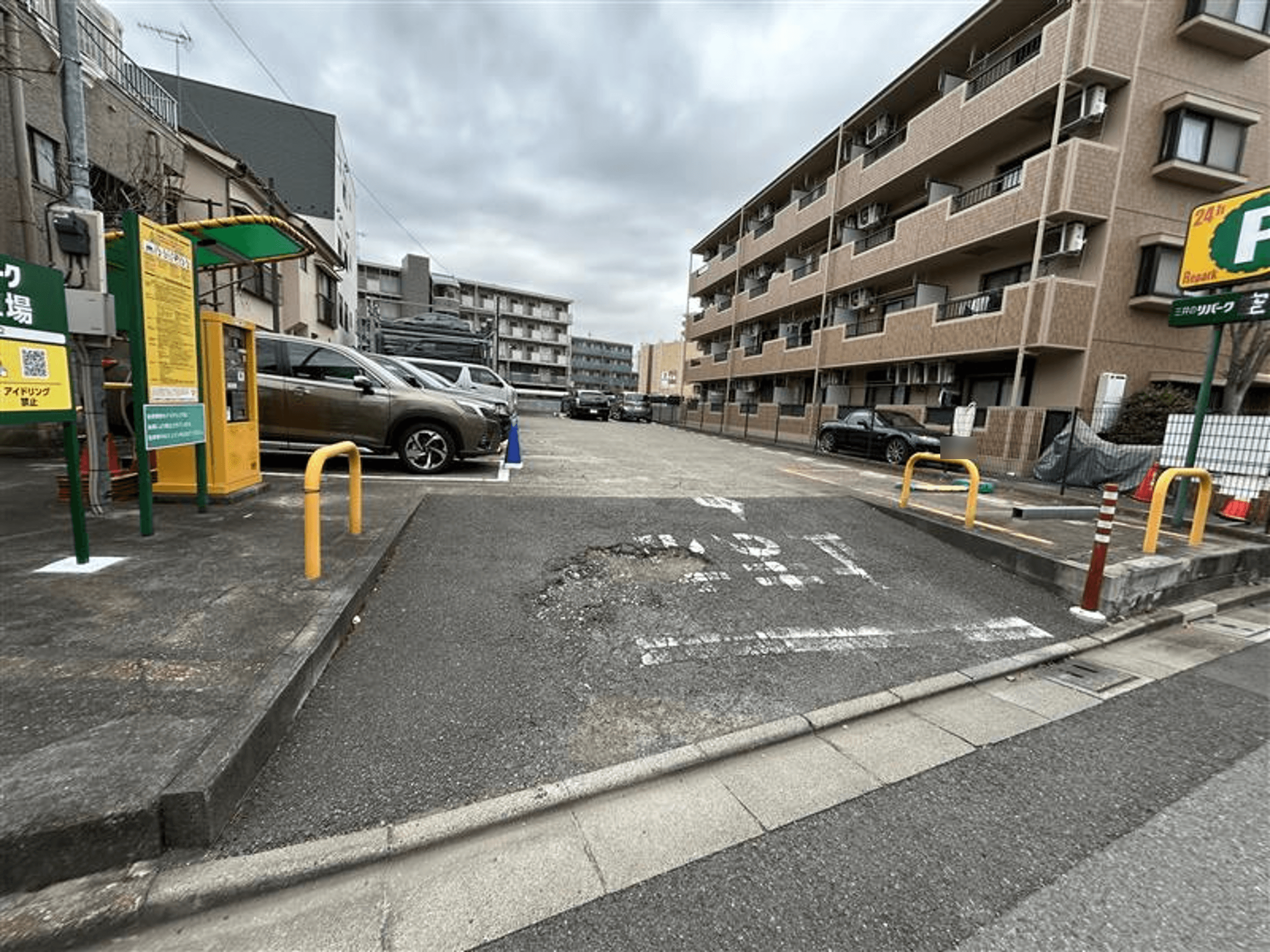 小豆沢2丁目第2の外観・駐車場イメージ1枚目