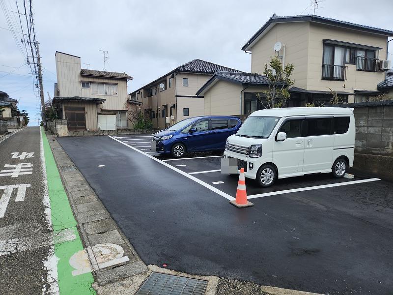 ダブルパーク真砂2丁目の外観・駐車場イメージ1枚目