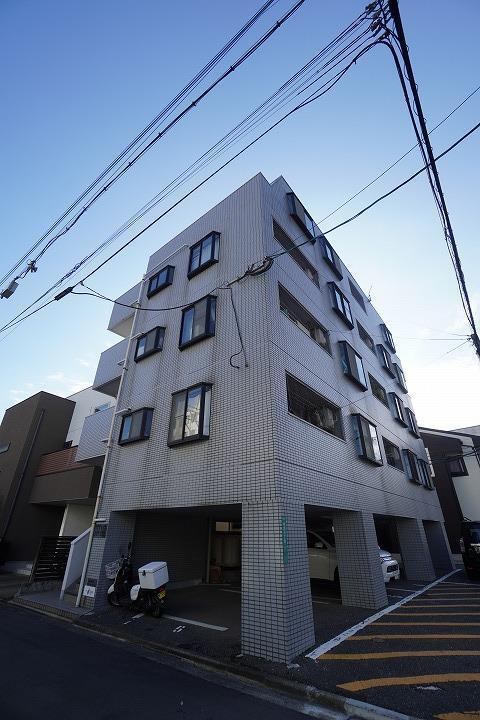 GRACEの外観・駐車場イメージ1枚目