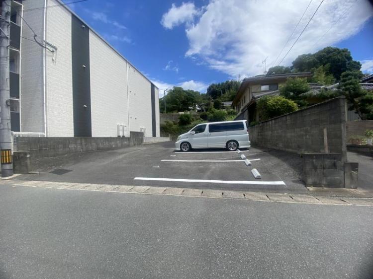 平井駐車場の外観・駐車場イメージ1枚目