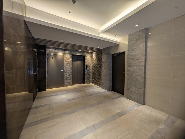 ヴァンヴェール大濠の外観・駐車場イメージ2枚目