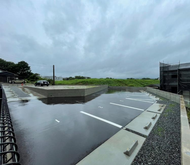 レイクサイド大保パーキングの外観・駐車場イメージ1枚目