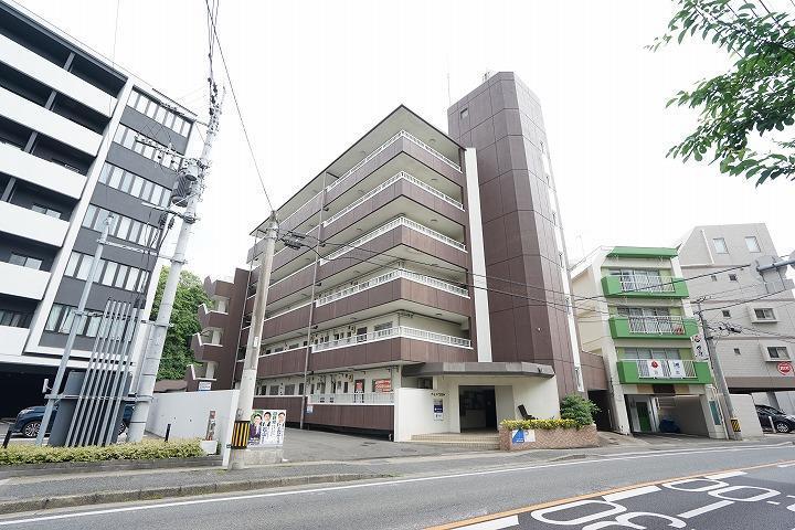 ヴェルス平和の外観・駐車場イメージ1枚目