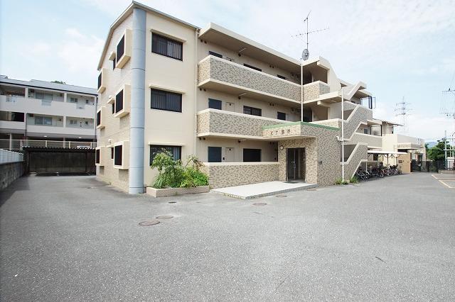 KT野芥の外観・駐車場イメージ1枚目