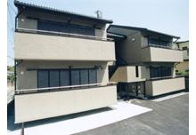 ラパス平和の外観・駐車場イメージ1枚目