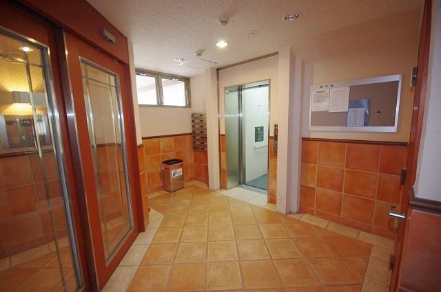 (管理終了)リージェント白金の外観・駐車場イメージ2枚目