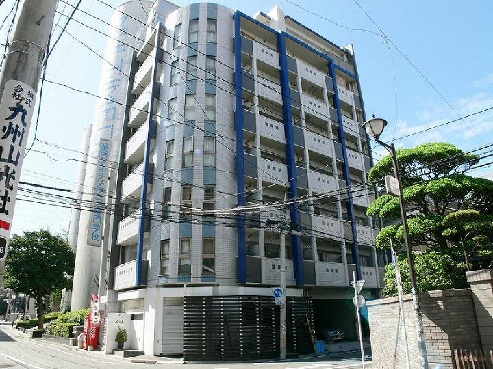 プレッソ天神の外観・駐車場イメージ1枚目