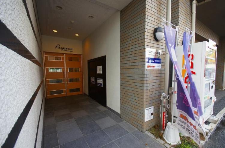プログレッソ高宮の外観・駐車場イメージ2枚目