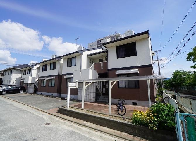 セジュールエミネンスAMANO A・Bの外観・駐車場イメージ1枚目