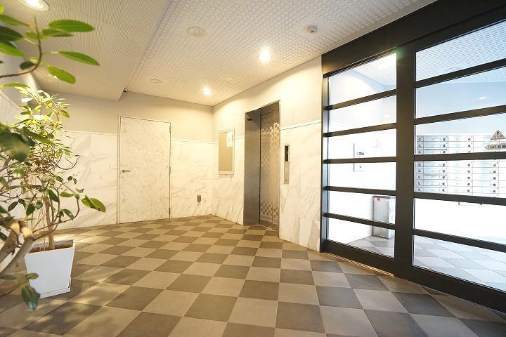 サムティタワーズ愛宕の外観・駐車場イメージ2枚目