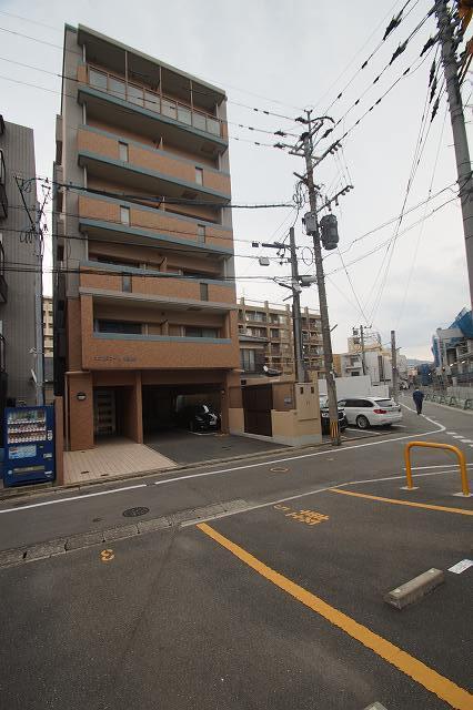 エスポワール南福岡の外観・駐車場イメージ1枚目