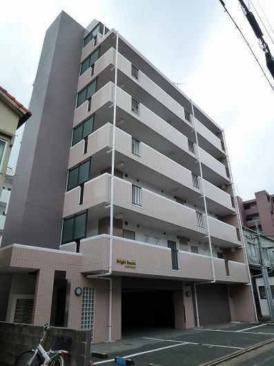 ブライトハーツ大橋南の外観・駐車場イメージ1枚目