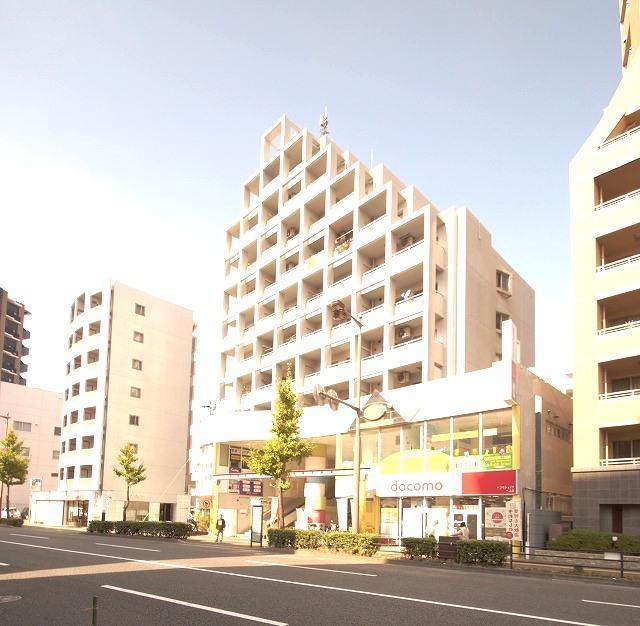 エルスタンザ別府の外観・駐車場イメージ1枚目