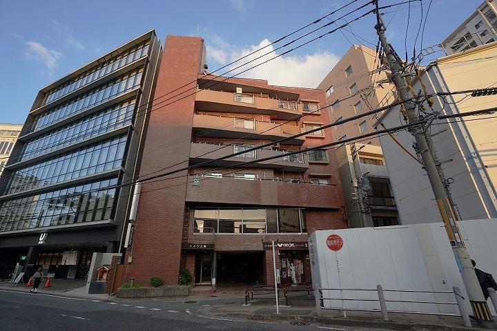 ハイツ三笠の外観・駐車場イメージ1枚目