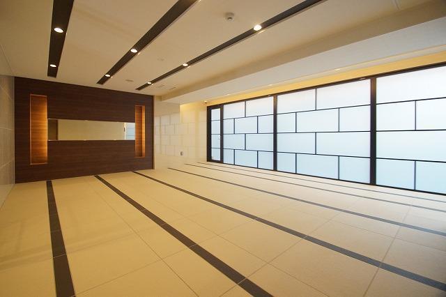 ニューリバー姪浜の外観・駐車場イメージ2枚目